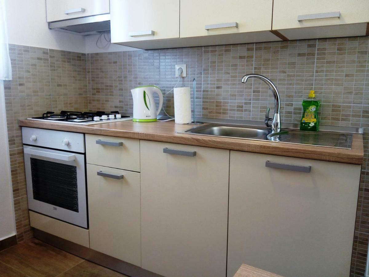 Apartment Luna Malinska Kültér fotó